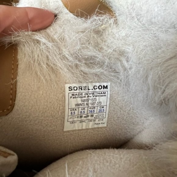 Sorel Women's Winter Boots - Tan, Black, and Pink - Picture 2 of 6